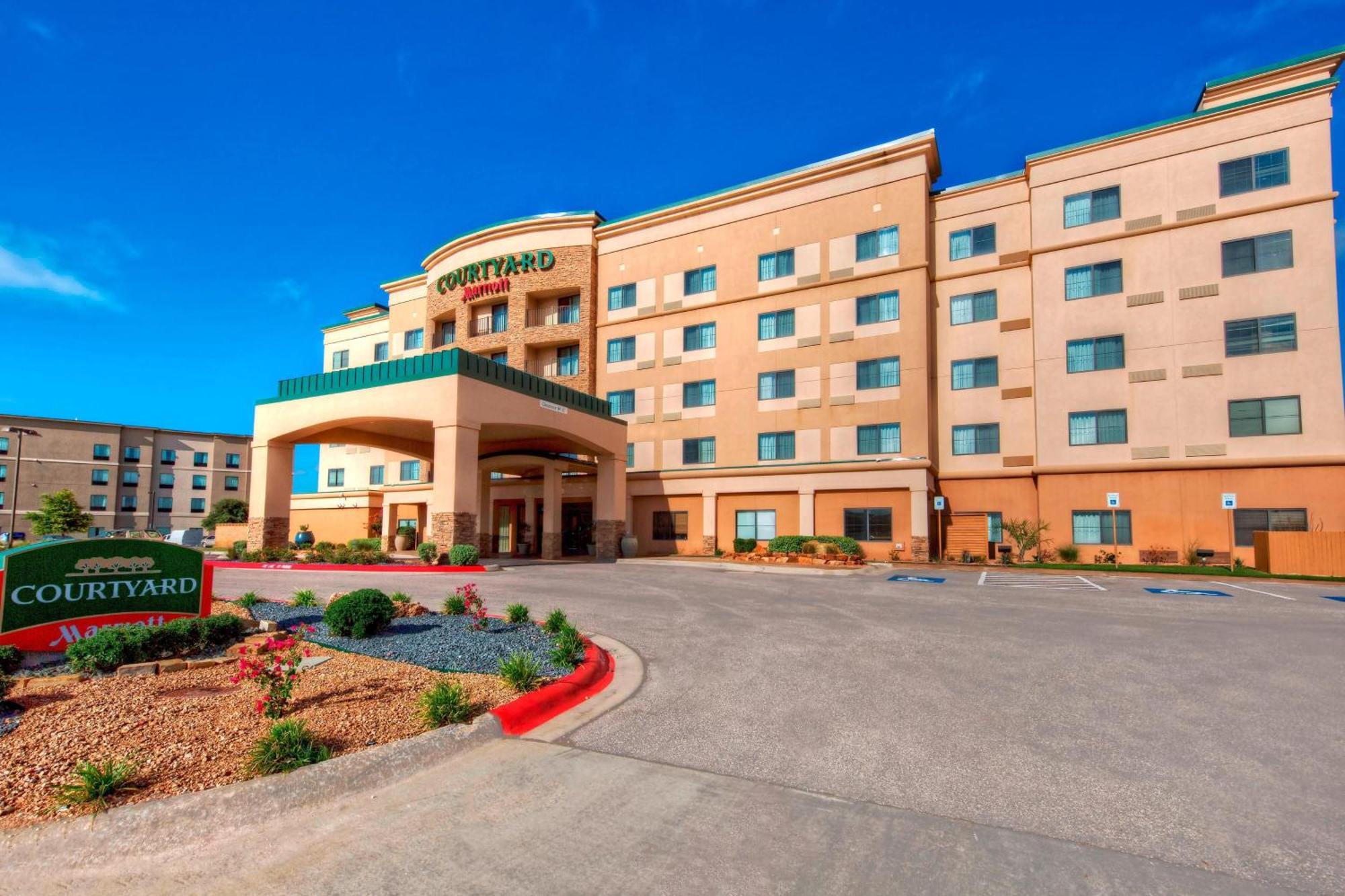 Courtyard By Marriott Midland Hotel Exterior photo