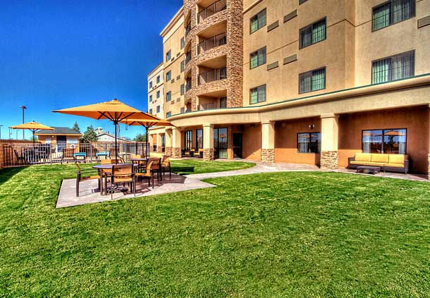 Courtyard By Marriott Midland Hotel Exterior photo